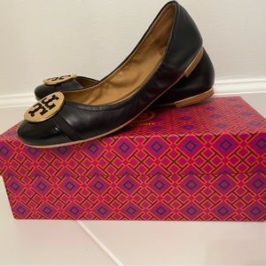 Tory Burch Minnie Patent Cap Toe Black size 7